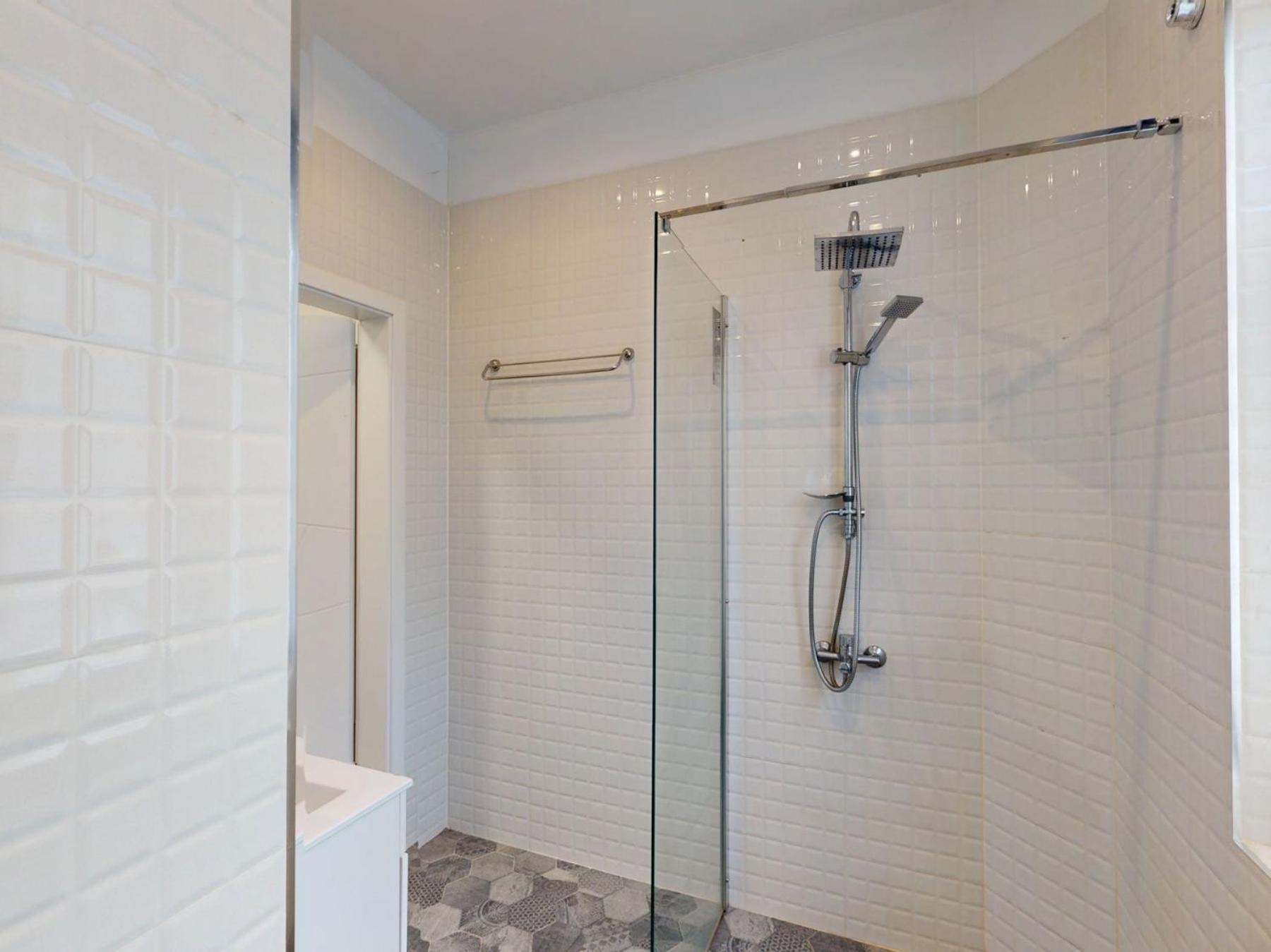 A Lovely 2 Bedroom In The Heart Of Διαμέρισμα